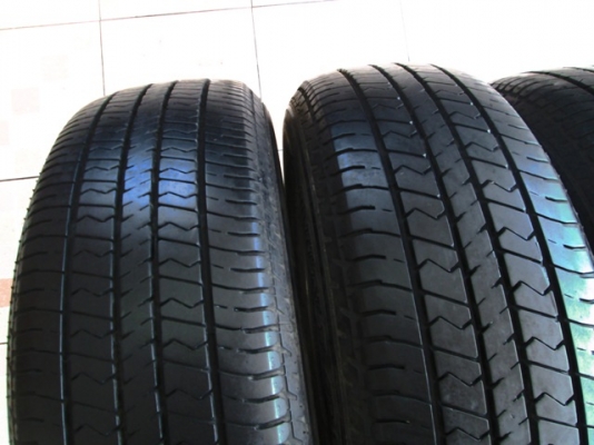 ขายยาง DUNLOP D80 205-65-15 ปี13 ดอกแน่น (1ชุด)