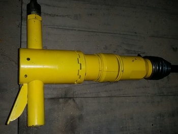 ตามคำเรียกร้องครับ ทางเรานำเข้ามาให้แล้วนะครับ หัวเจาะลม แย็กลม สำหรับ แย็กปูน คอนกรีต ขนาด 20 กก ตามคำเรียกร้องครับ ทางเรานำเข้ามาให้แล้วนะครับ หัวเจาะลม แย็กลม สำหรับ แย็กปูน คอนกรีต ขนาด 20 กก