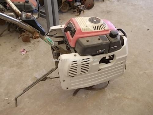 เครื่องพรวนดิน   HONDA   F200M  รหัสสินค้า : 80802723 Line ID: nihonmono หรือเพิ่มเติมไดที่ www.nihonmono.com