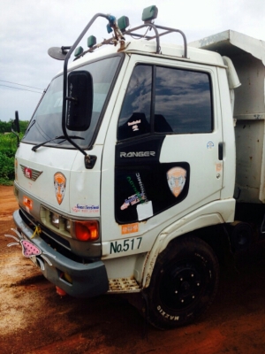 หกล้อ HINO หัว FC 135 ดั้ม5คิว สภาพสวยพร้อมใช้งาน ทะเบียนพร้อมโอน