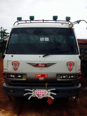 หกล้อ HINO หัว FC 135 ดั้ม5คิว สภาพสวยพร้อมใช้งาน ทะเบียนพร้อมโอน