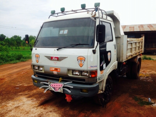 หกล้อ HINO หัว FC 135 ดั้ม5คิว สภาพสวยพร้อมใช้งาน ทะเบียนพร้อมโอน