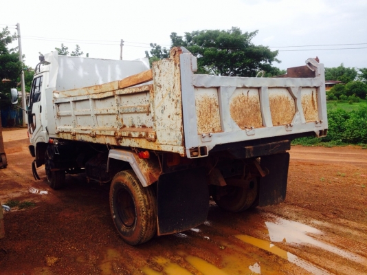 หกล้อ ราคา ( 375,000บ) ฮีโน หัว FC135 ดั้ม5คิว สวยพร้อมใช้งาน ทะเบียนพร้อมโอน