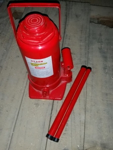 ขาย แม่แรง ขนาด 32 ตัน ของใหม่ นำเข้าจากใต้หวันครับ