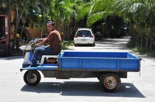 ขายรถkawasakiบรรทุกสินค้าการเกษตร&amp;ก่อสร้าง สภาพสวยเดิมจากญี่ปุ่นยังไม่เคยใช้งานในไทย 35,000บาท!!