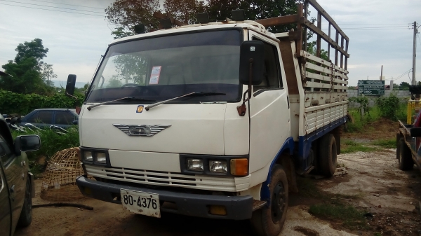 รถหกล้อ