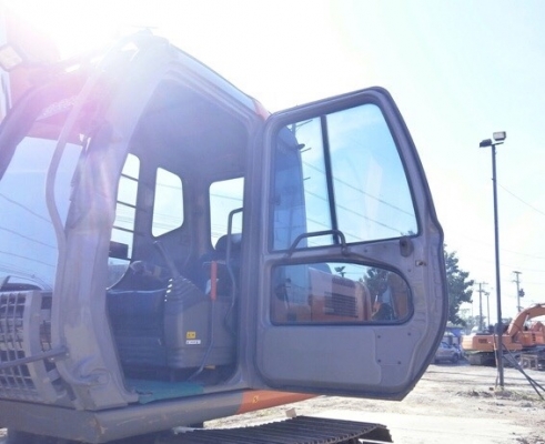 ด่วน ต้องการขายรถแบคโฮรถมือสองนำเข้า