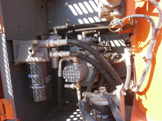 ด่วน ต้องการขายรถแบคโฮรถมือสองนำเข้า