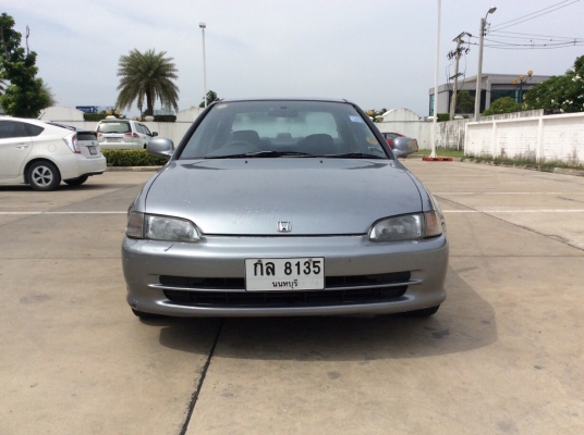 ขายรถ honda civic ปี96 เครื่องหัวฉีด1.6 เกียร์ธรรมดา เพาเวอร์กระจกไฟฟ้าทั้งคันใช้ได้หมด ภายในเบาะเดิมๆขาดนิดหน่อย คอนโซลสวยเดิม แอร์เย็น ตัวถังเดิมๆบางทรงดี สีต้องทำ ห้องเครื่องสวยเดิม เครื่องแน่นขับสนุก ช่วงล่างดี รถขับดีมาก ไม่ซีเรียสเรื่องสีตัวรถ คันนี