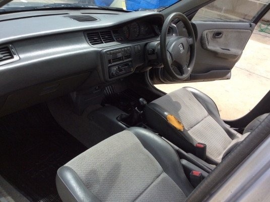 ขายรถ honda civic ปี96 เครื่องหัวฉีด1.6 เกียร์ธรรมดา เพาเวอร์กระจกไฟฟ้าทั้งคันใช้ได้หมด ภายในเบาะเดิมๆขาดนิดหน่อย คอนโซลสวยเดิม แอร์เย็น ตัวถังเดิมๆบางทรงดี สีต้องทำ ห้องเครื่องสวยเดิม เครื่องแน่นขับสนุก ช่วงล่างดี รถขับดีมาก ไม่ซีเรียสเรื่องสีตัวรถ คันนี
