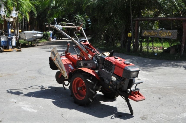 ขายรถไถ YANMAR พร้อมโรตารี่ นำเข้าจากญี่ปุ่น คันละ28,000บาทเท่านั้น!!