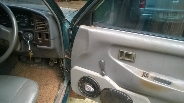 ขาย ไมตี้เอกซ์ ปี 1995/2538 แต่งตาเต็ม เครื่องดีไม่ไอ แอร์เย็น พวงมาลัยพาวเวอร์ ทะเบียนพร้อมโอนครับ ขาย ไมตี้เอกซ์ ปี 1995/2538 แต่งตาเต็ม เครื่องดีไม่ไอ แอร์เย็น พวงมาลัยพาวเวอร์ ทะเบียนพร้อมโอนครับ