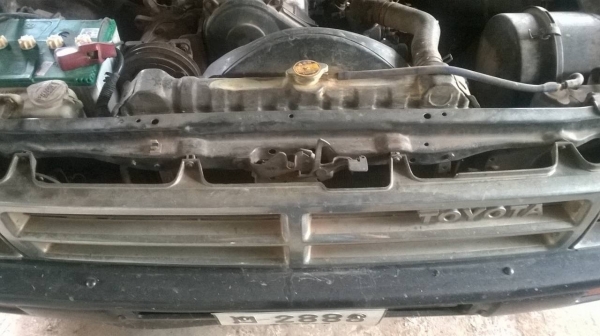 ขาย TOYOTA HERO 2.4D 2 ไมล์ เครื่องดี คัสซีสวยตลอดเส้น คอมแอร์ครบ ทะเบียนพร้อมโอน