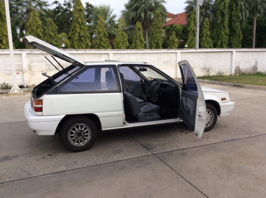 ขายมิตซู แชมป์ 3ประตู มือเดียว ปี92. เครื่องเดิม 1.5 เกียร์ธรรมดา เพาเวอร์ ภายในสวยเบาะเดิมๆสวยมากสะอาด แอร์เย็นฉ่ำ ภายในเดิมทั้งคัน ตัวถังเดิมๆสีบางเดิมทั้งคัน ไม่มีชน ตะเข็บเดิมทั้งคัน เครื่องแน่นวิ่งดี เกียร์แน่น ช่วงล่างดี ยางใหม่ๆ รถขับทำความเร็วได้เ