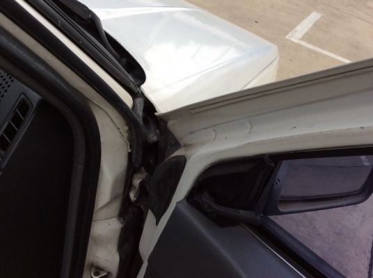 ขายมิตซู แชมป์ 3ประตู มือเดียว ปี92. เครื่องเดิม 1.5 เกียร์ธรรมดา เพาเวอร์ ภายในสวยเบาะเดิมๆสวยมากสะอาด แอร์เย็นฉ่ำ ภายในเดิมทั้งคัน ตัวถังเดิมๆสีบางเดิมทั้งคัน ไม่มีชน ตะเข็บเดิมทั้งคัน เครื่องแน่นวิ่งดี เกียร์แน่น ช่วงล่างดี ยางใหม่ๆ รถขับทำความเร็วได้เ