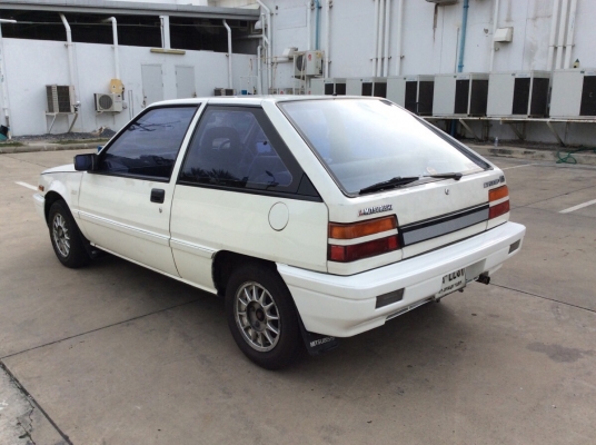 ขายมิตซู แชมป์ 3ประตู มือเดียว ปี92. เครื่องเดิม 1.5 เกียร์ธรรมดา เพาเวอร์ ภายในสวยเบาะเดิมๆสวยมากสะอาด แอร์เย็นฉ่ำ ภายในเดิมทั้งคัน ตัวถังเดิมๆสีบางเดิมทั้งคัน ไม่มีชน ตะเข็บเดิมทั้งคัน เครื่องแน่นวิ่งดี เกียร์แน่น ช่วงล่างดี ยางใหม่ๆ รถขับทำความเร็วได้เ