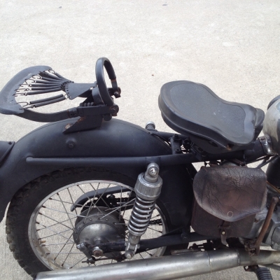 ขายมอเตอร์ไซค์คลาสสิคโบราณ ZUNDAPP ปีเก่า พร้อมใช้หัวใจญี่ปุ่น 22,000บาท ติดต่อคุณเอ๋ โทร.092-6356419