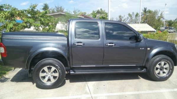 D-max 4 ประตู 3,000cc.