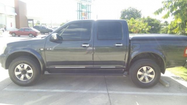 D-max 4 ประตู 3,000cc.