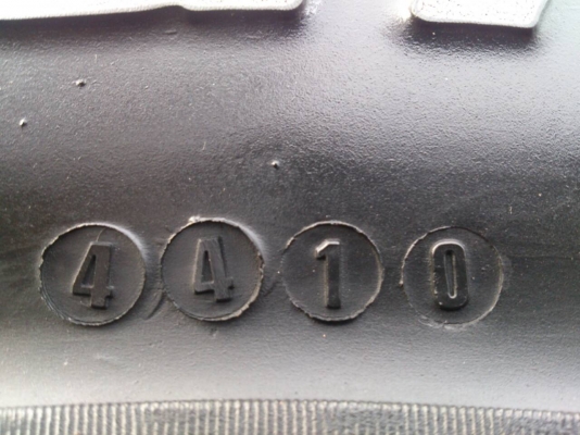 ขายยางBF 265/75R16 ยางปี10  จำนวน 1 ชุด