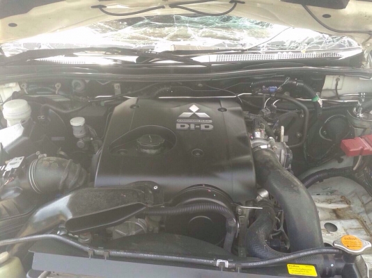 ซากมิตซูไททั้นพลัสปี11เครื่อง2500โอนลอยๆหรือเเยกอะไหลทั้งคันรับซื้อรถอุบัตเหตุทุกสภาพ