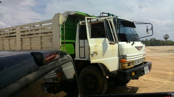**ดาวน์ 325,000 บ.ต่อรอง/// 10ล้อ HINO SUMO FM227 220แรง **ขายดาวน์ 10ล้อ HINO FM227 SUMO 220แรง 2เพลาดั้ม สภาพพร้อมใช้ HINO SUMO FM227LD EM100-220HP เครื่องเดิม เกียร์เดิม เครื่องEM100-ฝามน เครื่องดี แน่น แรงดีครับ เกียร์ดีไม่หลุด ช่วงล่างเดิม คัสซีดี ให **ดาวน์ 325,000 บ.ต่อรอง/// 10ล้อ HINO SUMO FM227 220แรง **ขายดาวน์ 10ล้อ HINO FM227 SUMO 220แรง 2เพลาดั้ม สภาพพร้อมใช้ HINO SUMO FM227LD EM100-220HP เครื่องเดิม เกียร์เดิม เครื่องEM100-ฝามน เครื่องดี แน่น แรงดีครับ เกียร์ดีไม่หลุด ช่วงล่างเดิม คัสซีดี ให