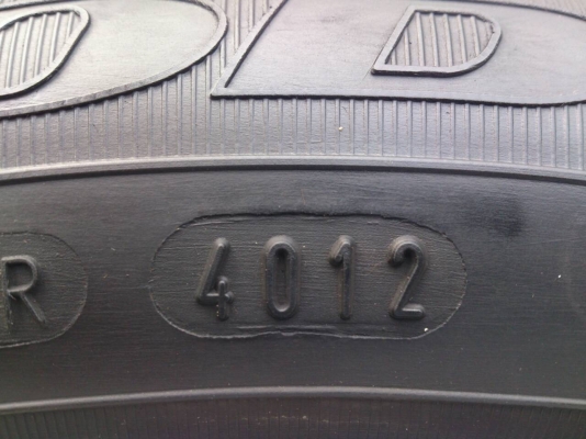 ขายแม็ก HONDA CITY พร้อมยาง  GOOD YEAR 185/55R16 ยางสัปดาห์ที่35ปี12 สวยๆ จำนวน 1 ชุด