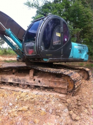 ขายรถแบคโฮ KOBELCO sk 200-5 ไฟฟ้าครบช่วงล่างดีเอกสารเล่มทะเบียนราคา 800,000ยากขายด่วน680,000 ขายรถแบคโฮ KOBELCO sk 200-5 ไฟฟ้าครบช่วงล่างดีเอกสารเล่มทะเบียนราคา 800,000ยากขายด่วน680,000
