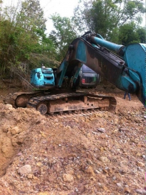 ขายรถแบคโฮ KOBELCO sk 200-5 ไฟฟ้าครบช่วงล่างดีเอกสารเล่มทะเบียนราคา 800,000ยากขายด่วน680,000 ขายรถแบคโฮ KOBELCO sk 200-5 ไฟฟ้าครบช่วงล่างดีเอกสารเล่มทะเบียนราคา 800,000ยากขายด่วน680,000