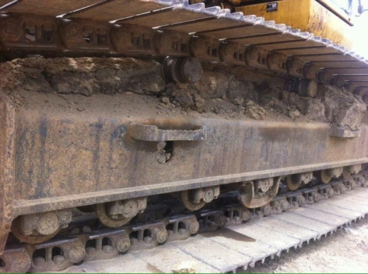 ขายรถแบคโฮ KOMATSU pc200-7เอกสารอินวอยท์ราคา1,550,000 ขายรถแบคโฮ KOMATSU pc200-7เอกสารอินวอยท์ราคา1,550,000