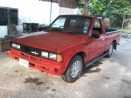 ขายด่วนครับ DATSAH 720 เครื่อง เบนซิน 4 ขอ พร้อมเข้าสวนครับ