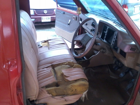 ขายด่วนครับ DATSAH 720 เครื่อง เบนซิน 4 ขอ พร้อมเข้าสวนครับ