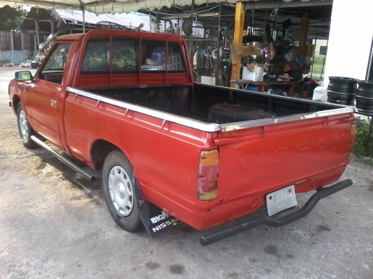 ขายด่วนครับ DATSAH 720 เครื่อง เบนซิน 4 ขอ พร้อมเข้าสวนครับ