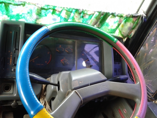 ขายFM3H HO7D195แรงม้า สองเพลา ดั๊มสามมิตร กระจกไฟฟ้าเดิมทั้งคัน