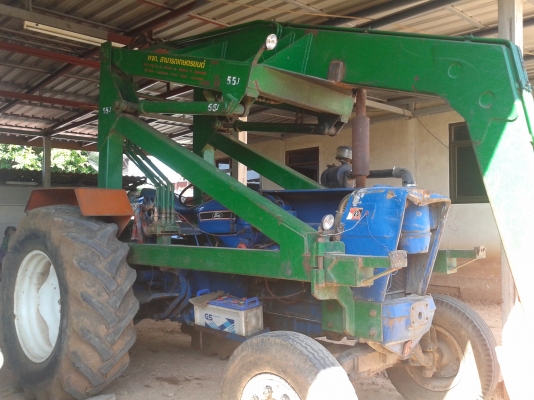 ขายรถคีบอ้อย คีบสามารถพร้อมรถไถฟอร์ด