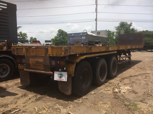 รถกึ่งพ่วง พื้นเรียบ สามมิตร สามเพลา  ปี 50  สภาพสวย พร้อมใช้งาน  สนใจติดต่อเอ็ม ที เจริญยนต์ สาขาปทุมธานี  โทร .081-4948363,081-7361541 ไอดีไลน์ 0814948363      ผู้ขายแจ้งม.79 พร้อมแจ้งย้ายให้ลูกค้า            ยิ