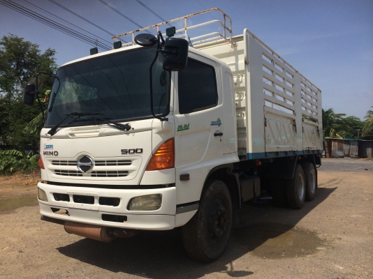 รถสิบล้อกระบะบรรทุก Hino มีข้างเสริม รุ่นFL1J 220 แรงม้า สภาพสวย พร้อมใช้งาน สนใจติดต่อเอ็ม ที เจริญ