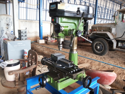 ขายมิลลิ่งตั้งโต๊ะ ครับ  ลดราคาต่ำกว่าทุน