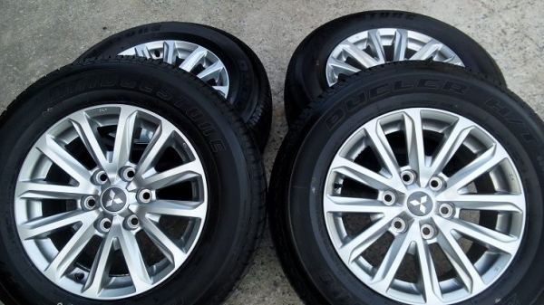 TRITON 17 ใหม่ๆ ยางบริสโตนปี 15 ถอดศูนย์