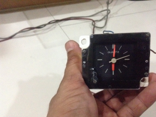 ขายนาฬิกาแบบเข็ม