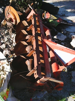 ขายผานรถไถหลายขนาด สนใจสอบถามได้