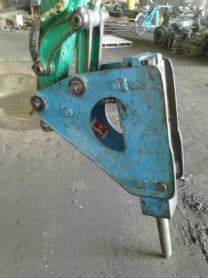 ขายรถแม็คโคร PC30 MR-1 พร้อมหัวกระแทก ขายรถแม็คโคร PC30 MR-1 พร้อมหัวกระแทก