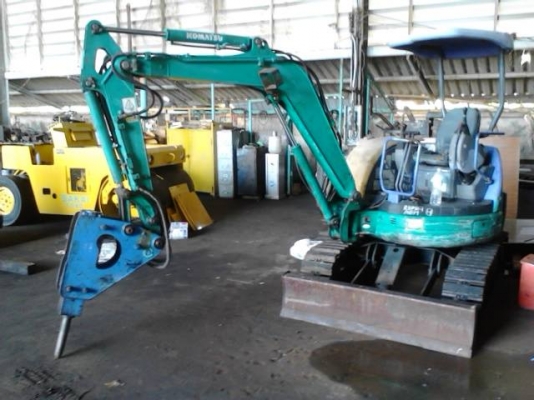 ขายรถแม็คโคร PC30 MR-1 พร้อมหัวกระแทก