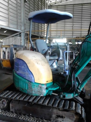 ขายรถแม็คโคร PC30 MR-1 พร้อมหัวกระแทก ขายรถแม็คโคร PC30 MR-1 พร้อมหัวกระแทก