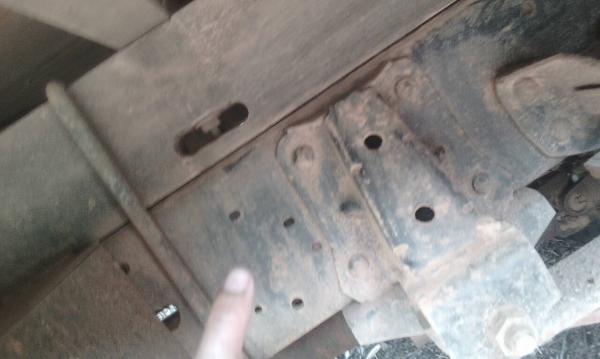 หกล้อ อีซูซุ NPR130แรงโบว์ รถห้างปี45 สภาพสวยพร้อมใช้งาน ทะเบียนพร้อมโอน