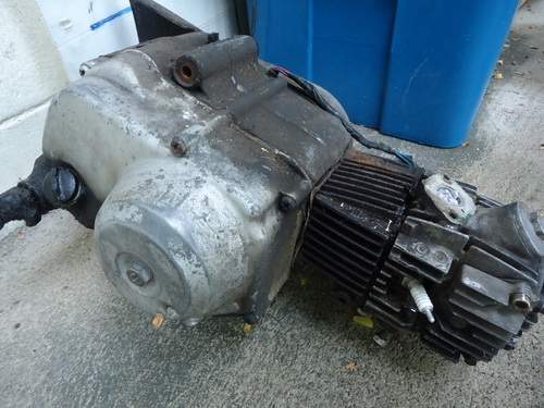 เครื่องชาลี Honda C50 เครื่องชาลี Honda C50