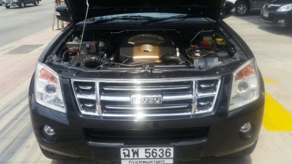 D-MAX ปี 2007 4ประตู ตัวสูง เกียร์ AUTO รถสวยจัด เครื่องวิ่งดี ช่วงล่างดี แอร์เย็น ล้อ MAX สวยๆ ภายในสวย จัดไฟแนนได้ ฟรีดาวน์