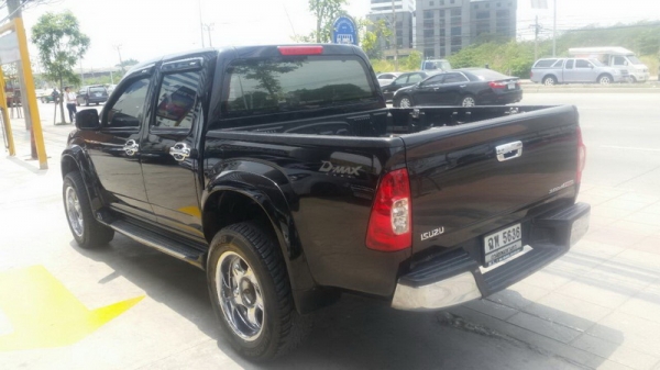 D-MAX ปี 2007 4ประตู ตัวสูง เกียร์ AUTO รถสวยจัด เครื่องวิ่งดี ช่วงล่างดี แอร์เย็น ล้อ MAX สวยๆ ภายในสวย จัดไฟแนนได้ ฟรีดาวน์