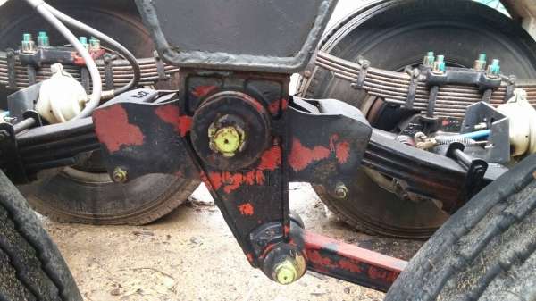 ขายหางก้างปลา 3 เพลาปี 2554 อู่กิจขัย ใช้งานไป 10 เที่ยวราคา 300000