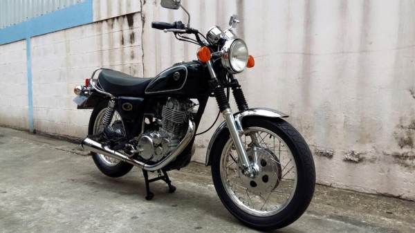 ขาย sr 400 ปี 98 เดิมๆๆ ทะเบียนเต็มพร้อมโอน ขาย sr 400 ปี 98 เดิมๆๆ ทะเบียนเต็มพร้อมโอน